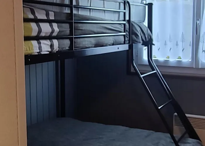 3 Pieces, 6 Personnes A - Fr-1-676-230